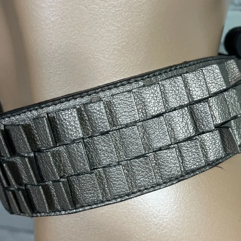 Burberry Gunmetal Silver Gray Leather Belt Large